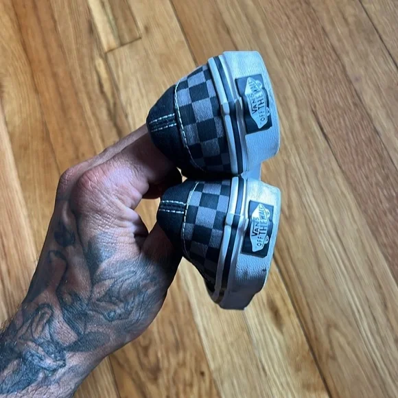 Vans checkerboard gray slip ons 2Y - Picture 3 of 6